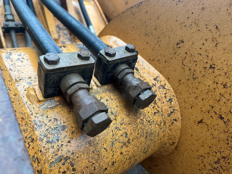 Колёсный погрузчик Case 621 F Extra Function: фото 17