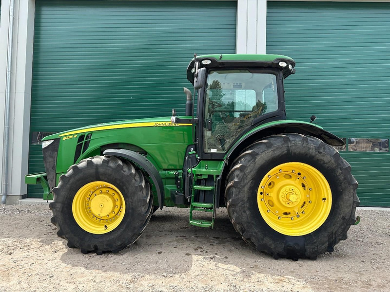 John Deere 8335R AutoPower - Трактор: фото 3 John Deere 8335R AutoPower - Трактор: фото 3