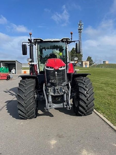 Massey Ferguson MF 8S245 Dyna-VT Exclusive - Трактор: фото 2 Massey Ferguson MF 8S245 Dyna-VT Exclusive - Трактор: фото 2