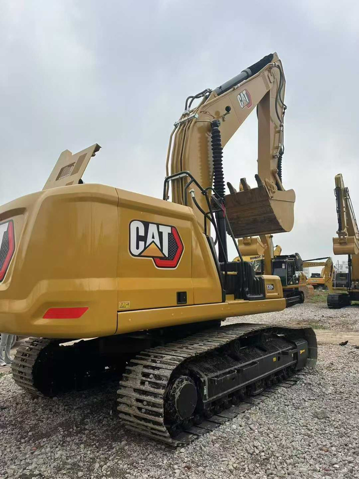 CATERPILLAR Excavadora Usada CAT 330GC 30 TON Used Excavator 330D 336D 320GC 320GC 323 Crawler Secondhand Excavator - Гусеничный экскаватор: фото 3 CATERPILLAR Excavadora Usada CAT 330GC 30 TON Used Excavator 330D 336D 320GC 320GC 323 Crawler Secondhand Excavator - Гусеничный экскаватор: фото 3