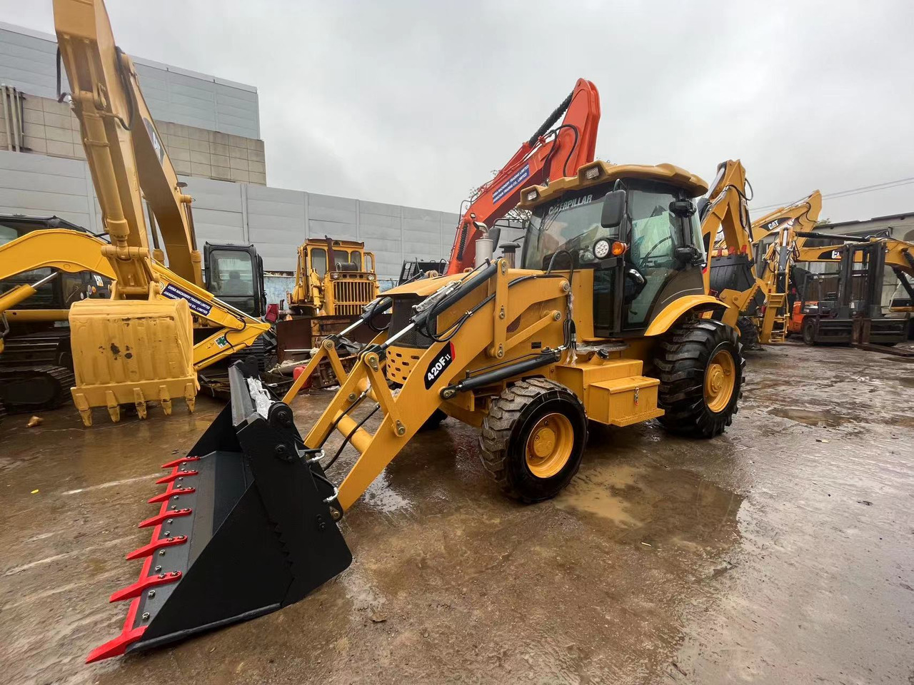 Caterpillar 420F Backhoe CAT 420F2 New Backhoe Loaders JCB 3CX 4CX - Экскаватор-погрузчик: фото 5 Caterpillar 420F Backhoe CAT 420F2 New Backhoe Loaders JCB 3CX 4CX - Экскаватор-погрузчик: фото 5