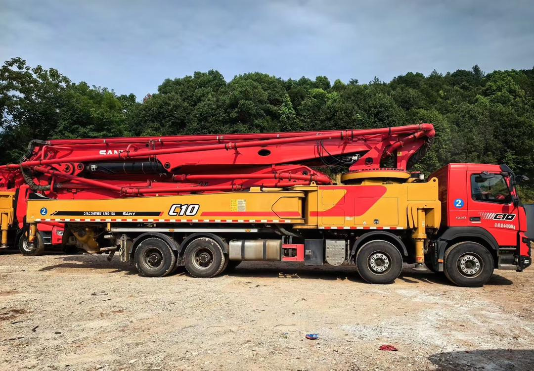 VOLVO 62 Meters Original Concrete Pump Truck Construction Machinery Cement Pumping Equipment Mounted Concrete Pump Truck for Sale - Автобетононасос: фото 4 VOLVO 62 Meters Original Concrete Pump Truck Construction Machinery Cement Pumping Equipment Mounted Concrete Pump Truck for Sale - Автобетононасос: фото 4
