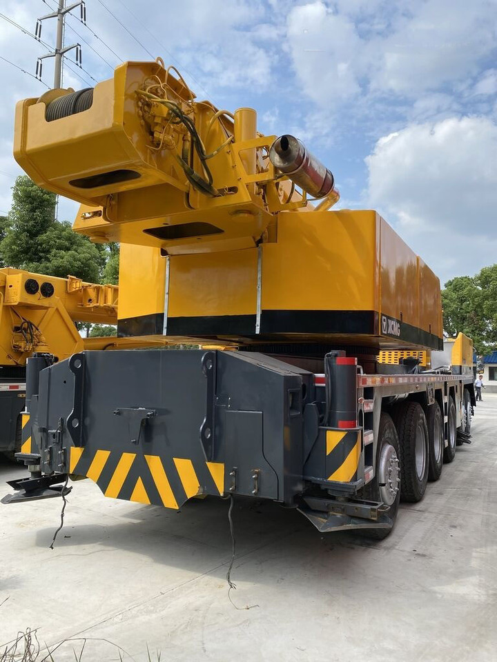 Мобильный кран XCMG 100 Ton used truck crane QY100 with 68 meter telescopic boom on sale: фото 8