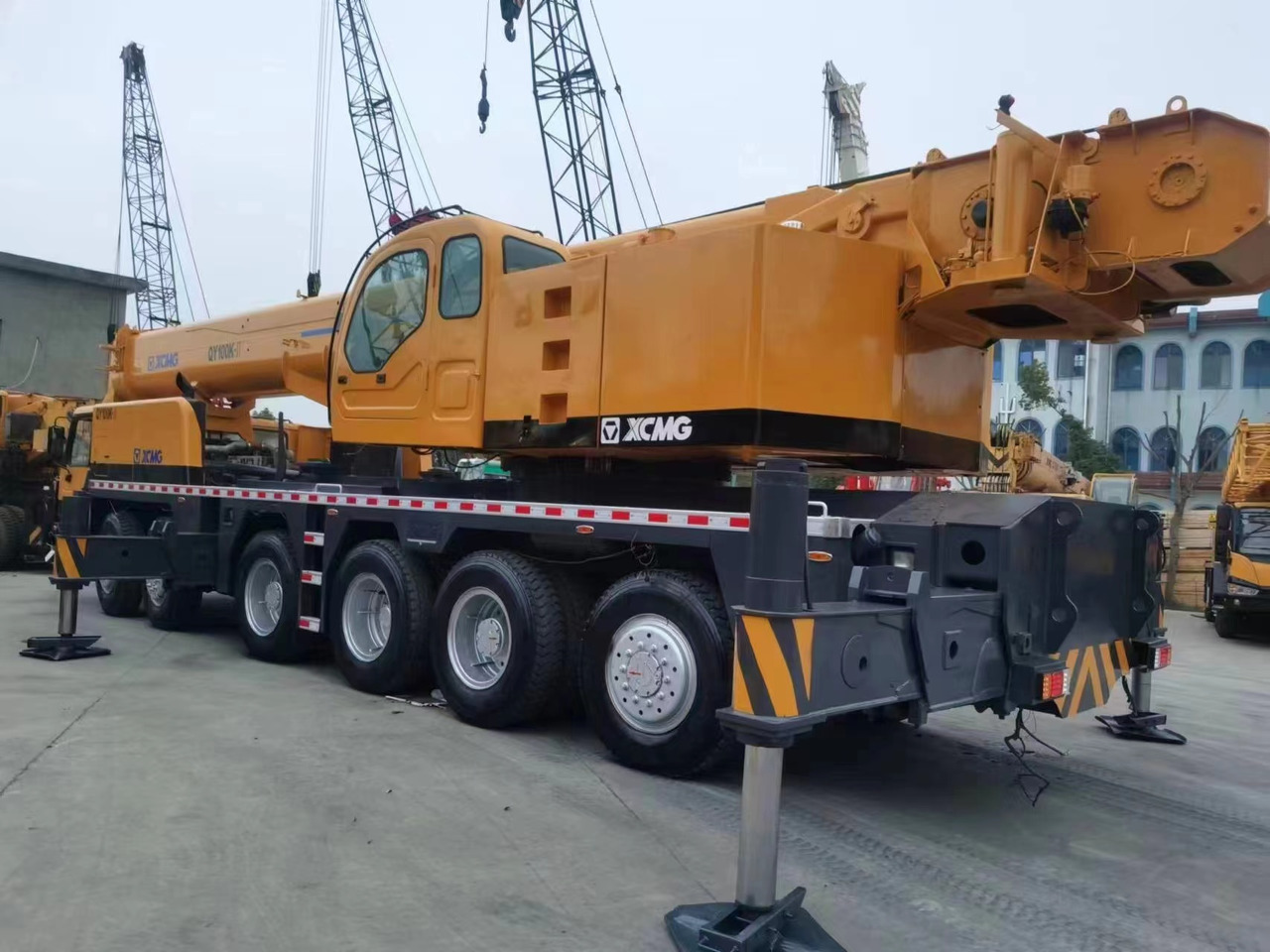 Мобильный кран XCMG Truck Crane XCMG QY100K QY100K-II Telescopic Boom 100 Ton in Hight Quality for Sale: фото 9