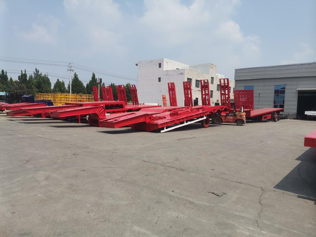 Новый Низкорамный полуприцеп ZHICHENG SEMI FLAT BED LOW BED IN VARIOUS AND SIZE ( USED OR NEW CONDITION): фото 7