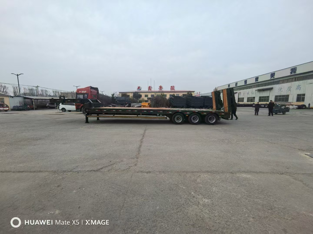 Новый Низкорамный полуприцеп ZHICHENG SEMI FLAT BED LOW BED IN VARIOUS AND SIZE ( USED OR NEW CONDITION): фото 13