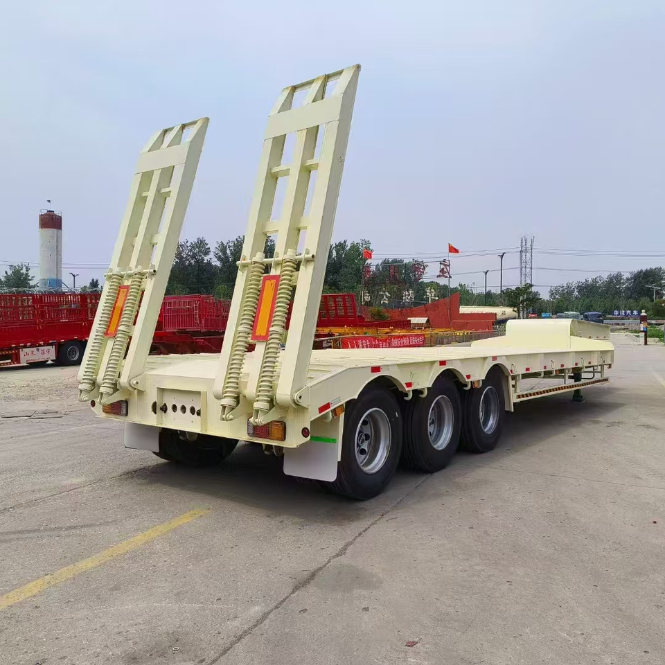 ZHICHENG Semi Flat Bed Low Bed Lowboy bed truck in New or Used Condition and various Size for Sale - Низкорамный полуприцеп: фото 4 ZHICHENG Semi Flat Bed Low Bed Lowboy bed truck in New or Used Condition and various Size for Sale - Низкорамный полуприцеп: фото 4