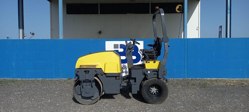 Atlas-Copco CC1300C - Комбинированный каток: фото 1 Atlas-Copco CC1300C - Комбинированный каток: фото 1