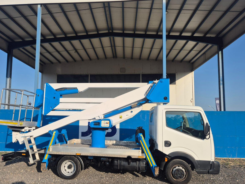 Nissan CABSTAR 35.12 SOCAGE DA320 - Грузовик, Автоманипулятор: фото 2 Nissan CABSTAR 35.12 SOCAGE DA320 - Грузовик, Автоманипулятор: фото 2