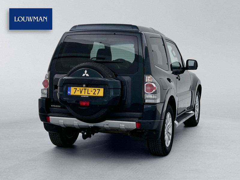 Mitsubishi Pajero 3.2 DI-D Instyle High Roof Van Grijs kenteken Automaat Climate control Trekhaak 3000KG - Лёгкий коммерческий автомобиль: фото 2 Mitsubishi Pajero 3.2 DI-D Instyle High Roof Van Grijs kenteken Automaat Climate control Trekhaak 3000KG - Лёгкий коммерческий автомобиль: фото 2
