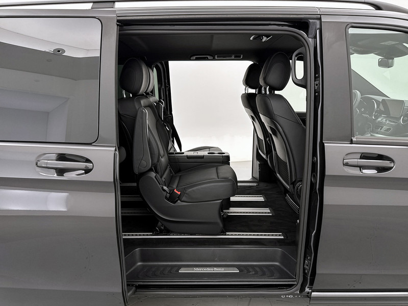 Цельнометаллический фургон, Грузопассажирский фургон Mercedes-Benz V-Klasse 250d 4-MATIC Extra-Lang AMG Dubbele Cabine Elektrische schuifdeuren Distronic Burmester Trekhaak afneembaar 2500kg: фото 15