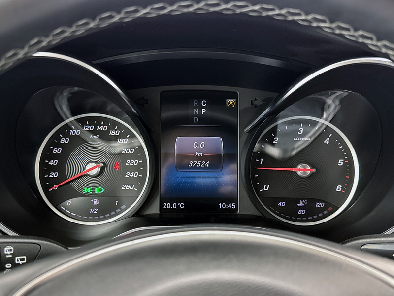 Mercedes-Benz V-Klasse 300d Extra Lang Avantgarde Edition L3 Enkele cabine Burmester audio 360 camera Leder Adaptieve cruisecontrol Elektrische schuifd - Легковой фургон: фото 5 Mercedes-Benz V-Klasse 300d Extra Lang Avantgarde Edition L3 Enkele cabine Burmester audio 360 camera Leder Adaptieve cruisecontrol Elektrische schuifd - Легковой фургон: фото 5