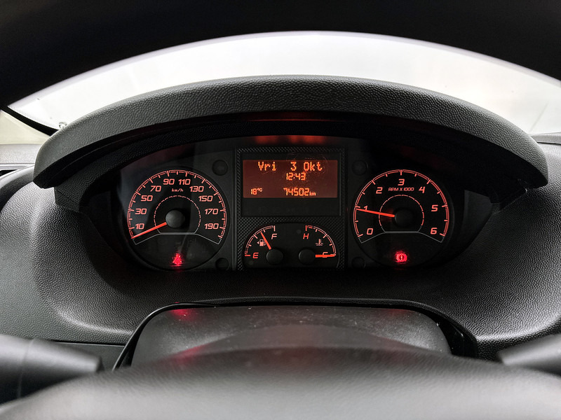 Opel Movano 2.2D 140 L4H3 Edition Trekhaak 3t Imperiaal Cruise Control Airco - Цельнометаллический фургон: фото 5 Opel Movano 2.2D 140 L4H3 Edition Trekhaak 3t Imperiaal Cruise Control Airco - Цельнометаллический фургон: фото 5