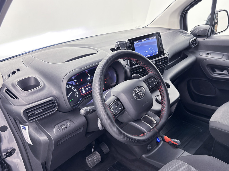 Toyota PROACE CITY 1.5 D-4D Live 130pk Automaat Navigatie Achteruitrijcamera Sidebars Cruise Control - Легковой фургон: фото 5 Toyota PROACE CITY 1.5 D-4D Live 130pk Automaat Navigatie Achteruitrijcamera Sidebars Cruise Control - Легковой фургон: фото 5