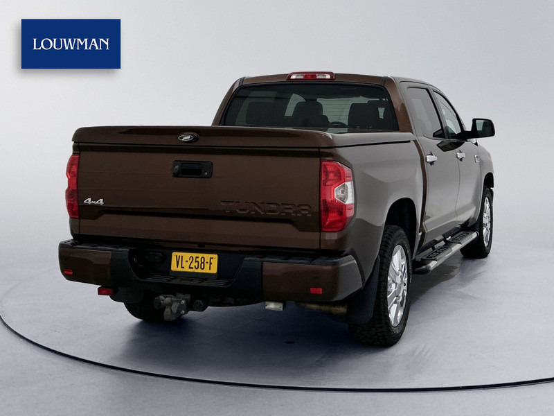 Toyota Tundra 5.7 V8 Double Cab 4x4 LPG 1974-Edition Leder JBL Stoel ventilatie/ verwarming Schuif/kantel dak Blind spot Camera 3500kg trekhaa - Пикап, Грузопассажирский фургон: фото 2 Toyota Tundra 5.7 V8 Double Cab 4x4 LPG 1974-Edition Leder JBL Stoel ventilatie/ verwarming Schuif/kantel dak Blind spot Camera 3500kg trekhaa - Пикап, Грузопассажирский фургон: фото 2