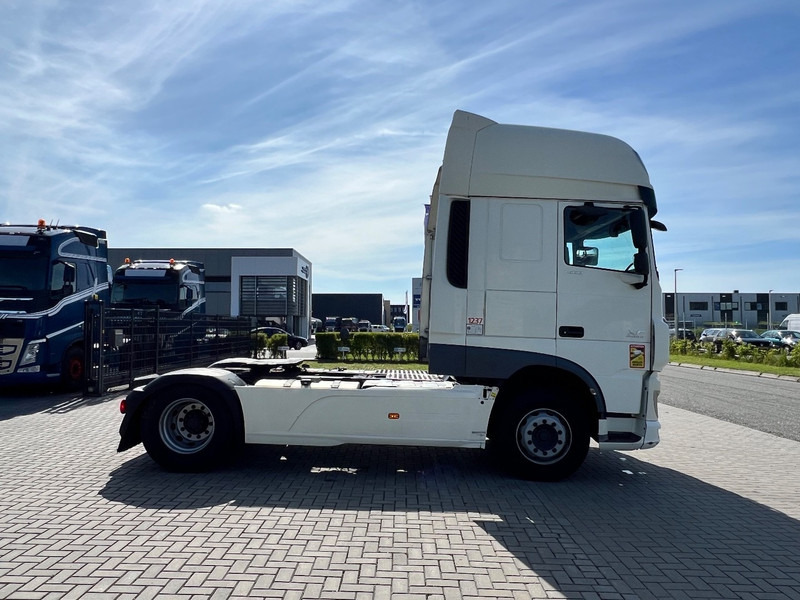 DAF XF 460 4x2 Trekker SSC / 2x Tank / full spoiler - Тягач: фото 4 DAF XF 460 4x2 Trekker SSC / 2x Tank / full spoiler - Тягач: фото 4