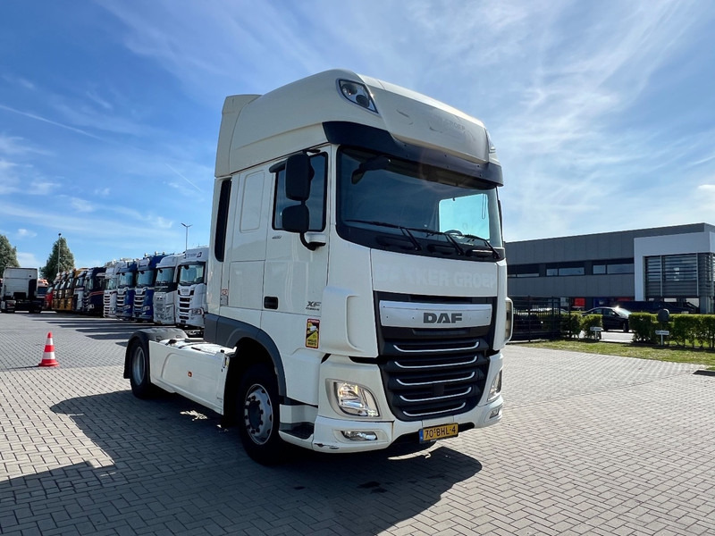 DAF XF 460 4x2 Trekker SSC / 2x Tank / full spoiler - Тягач: фото 3 DAF XF 460 4x2 Trekker SSC / 2x Tank / full spoiler - Тягач: фото 3