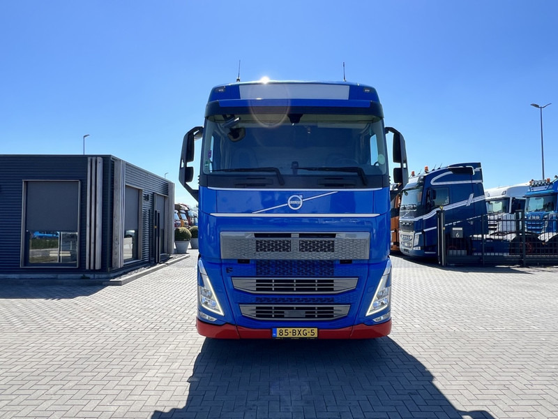 Volvo FH 460 4x2 trekker Globetrotter / i-Save / Vin : NA - Тягач: фото 2 Volvo FH 460 4x2 trekker Globetrotter / i-Save / Vin : NA - Тягач: фото 2