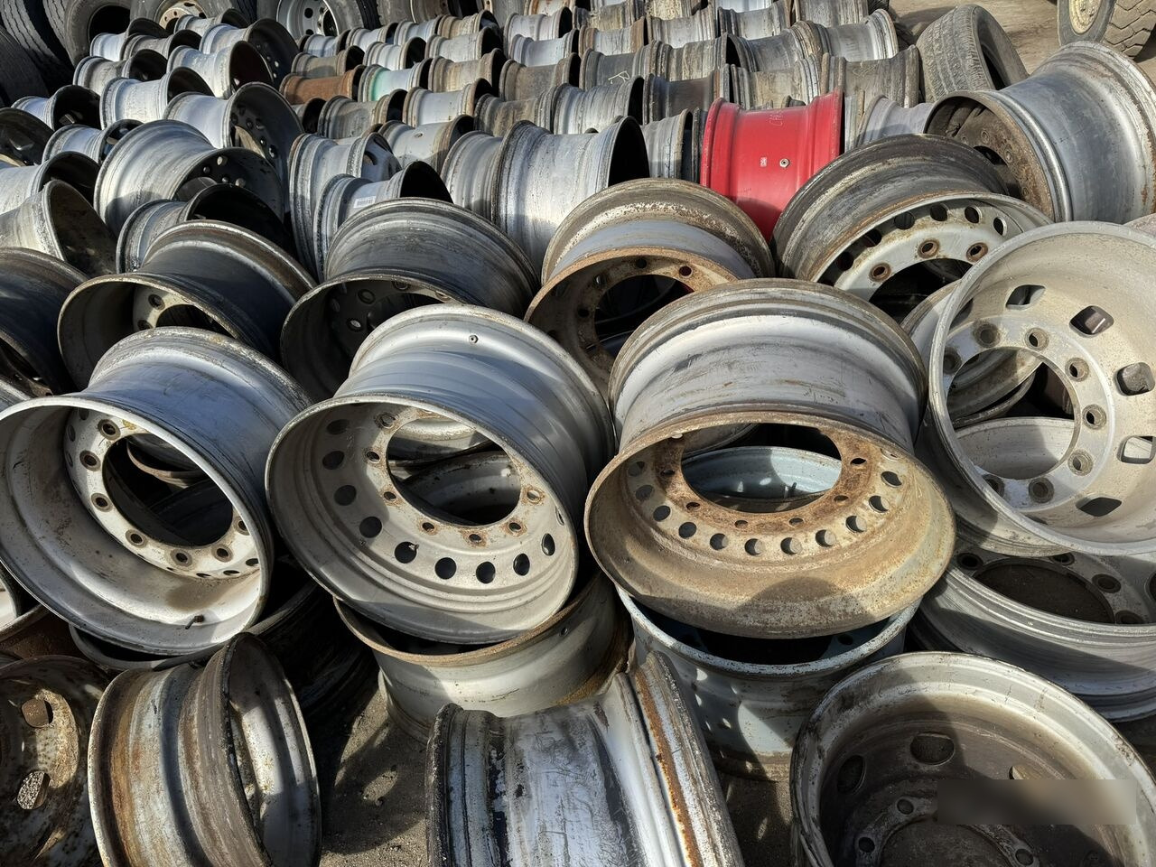 Колесный диск для Грузовиков Alcoa Jante fier / aluminiu pentru autotractoare sau semiremorci 22,5: фото 10 Колесный диск для Грузовиков Alcoa Jante fier / aluminiu pentru autotractoare sau semiremorci 22,5: фото 10