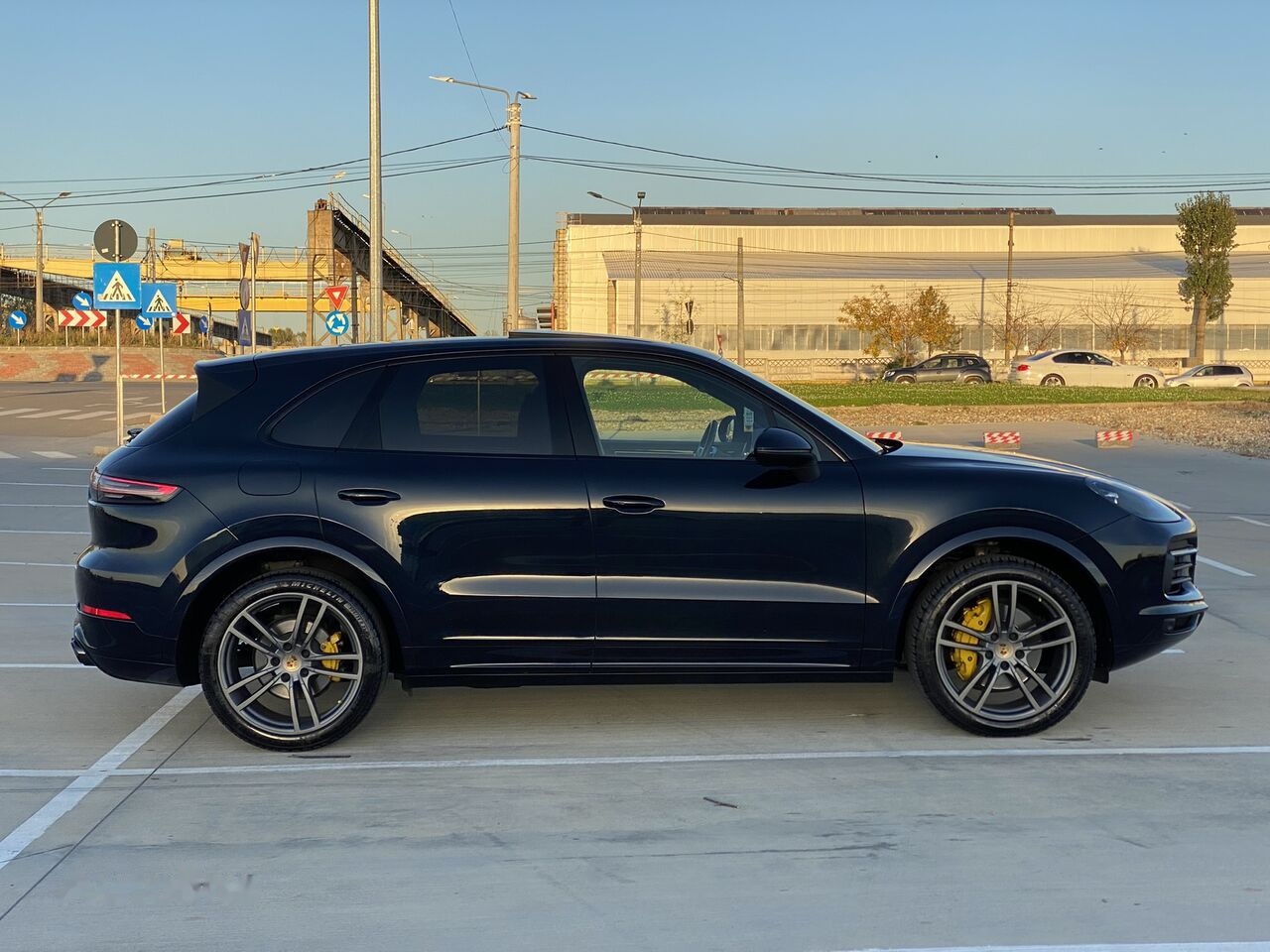 Porsche Cayenne 2018 Facelift Panorama Bose - Легковой автомобиль: фото 4 Porsche Cayenne 2018 Facelift Panorama Bose - Легковой автомобиль: фото 4