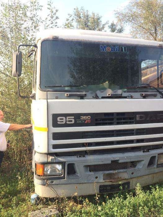 DAF (ATI, XF, CF) piese din dezmembrari - Тягач: фото 3 DAF (ATI, XF, CF) piese din dezmembrari - Тягач: фото 3