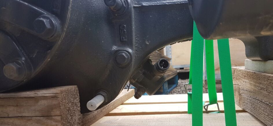 Renault 21008860 Renault MIDLUM truck - Ось и запчасти для Грузовиков: фото 3 Renault 21008860 Renault MIDLUM truck - Ось и запчасти для Грузовиков: фото 3