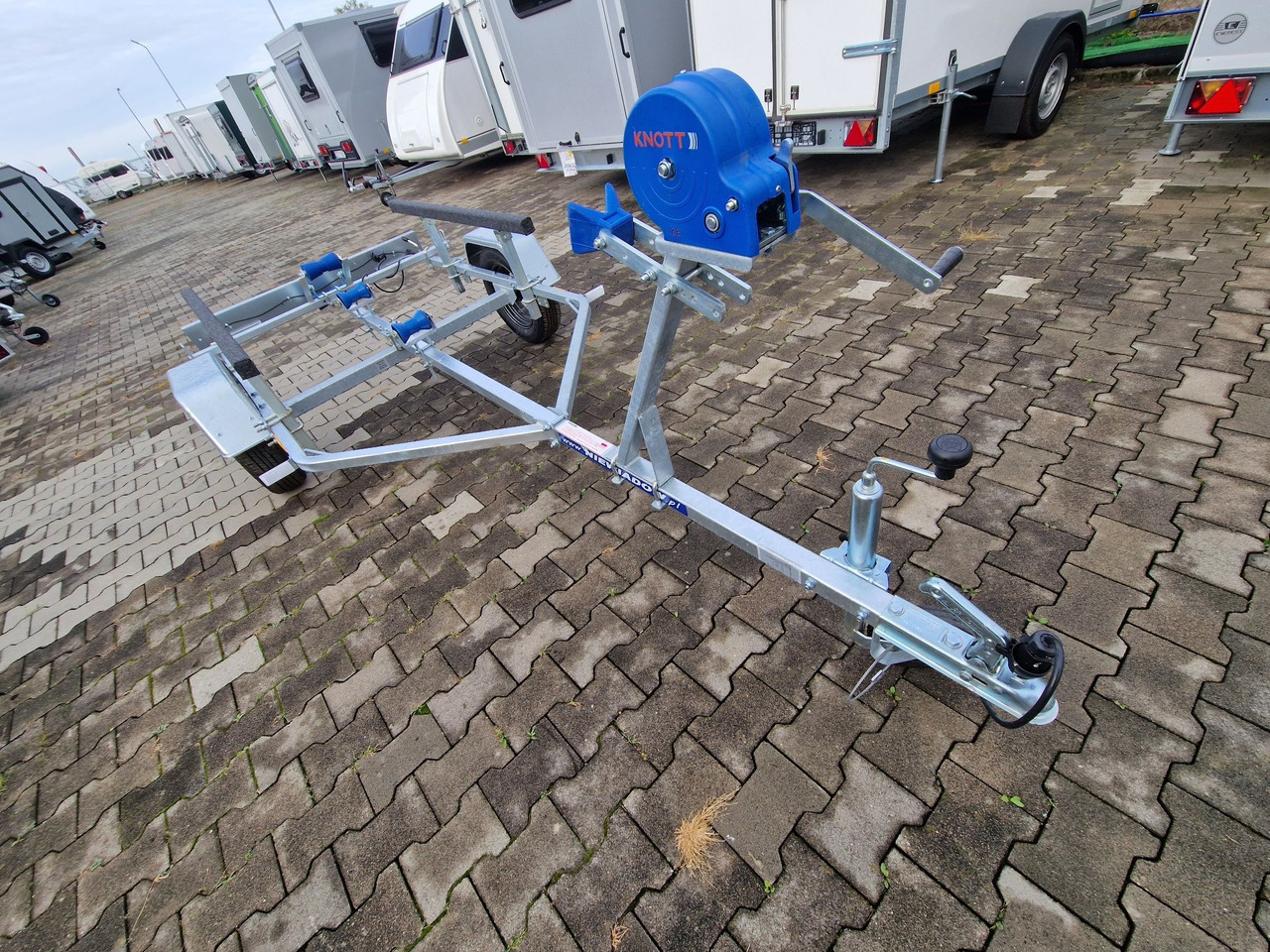 Nowa Przyczepa Podłodziowa ponton łódź 350 - 550cm Niewiadów P400 P415 - Прицеп-автовоз: фото 5 Nowa Przyczepa Podłodziowa ponton łódź 350 - 550cm Niewiadów P400 P415 - Прицеп-автовоз: фото 5