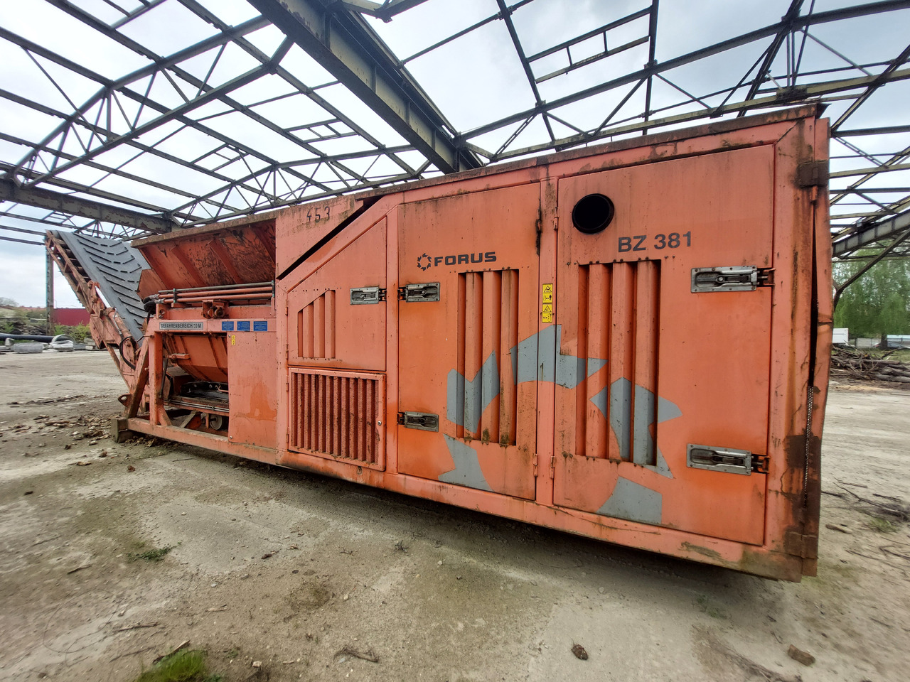 Измельчитель древесины FORUS BZ381: фото 6 Измельчитель древесины FORUS BZ381: фото 6