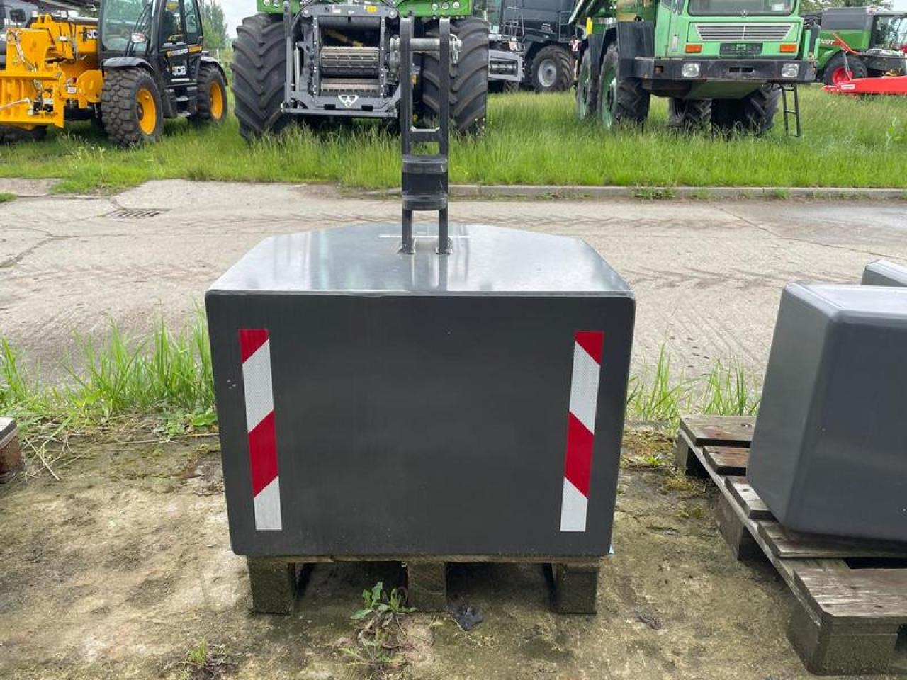 1000KG BUSCHMEIER FRONTGEWICHT - Противовес: фото 3 1000KG BUSCHMEIER FRONTGEWICHT - Противовес: фото 3