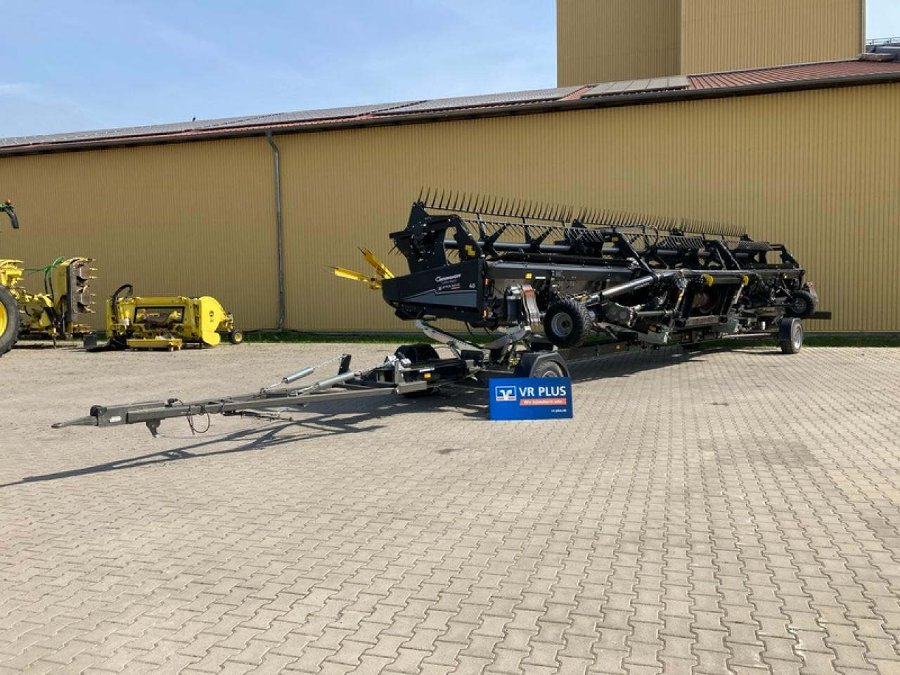 Geringhoff TRUFLEX RAZOR 40FT ZU FENDT IDEAL9 - Жатка зерновая: фото 1 Geringhoff TRUFLEX RAZOR 40FT ZU FENDT IDEAL9 - Жатка зерновая: фото 1
