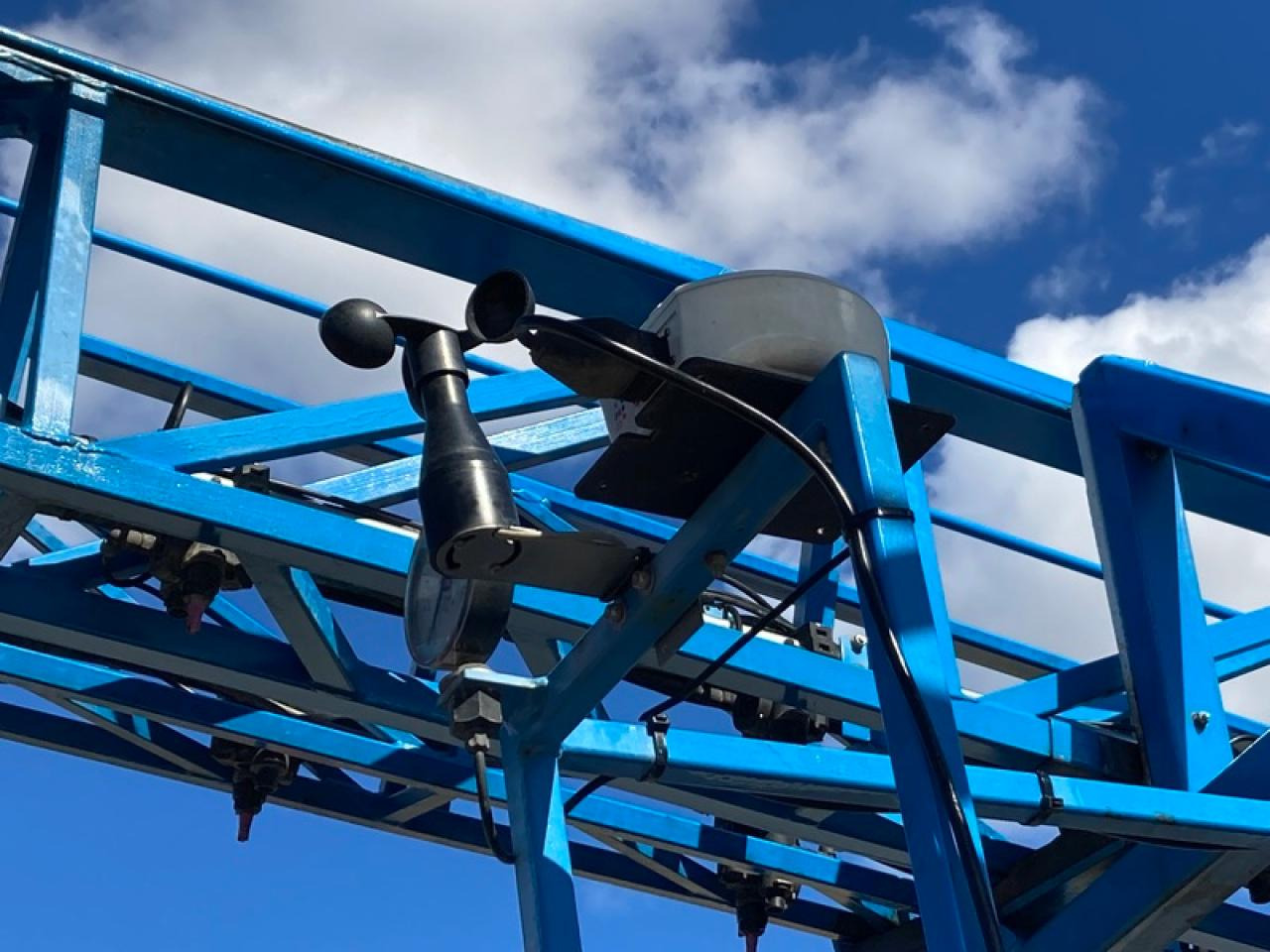 Прицепной опрыскиватель Inuma IAS 5033: фото 6 Прицепной опрыскиватель Inuma IAS 5033: фото 6