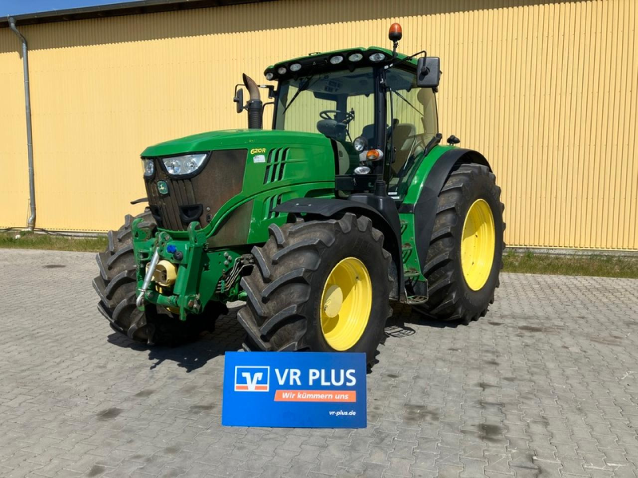 John Deere 6210R AUTOPOWER - Трактор: фото 1 John Deere 6210R AUTOPOWER - Трактор: фото 1