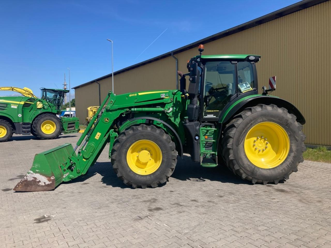 John Deere 6230 R AUTOPOWER SF1 - Трактор: фото 2 John Deere 6230 R AUTOPOWER SF1 - Трактор: фото 2
