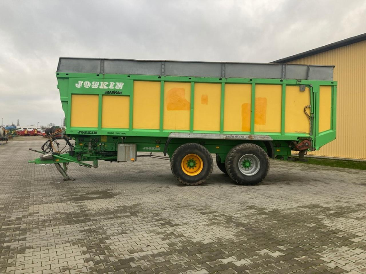 Joskin DRAKKAR 8600/37D180 - Сельскохозяйственный прицеп-самосвал: фото 2 Joskin DRAKKAR 8600/37D180 - Сельскохозяйственный прицеп-самосвал: фото 2