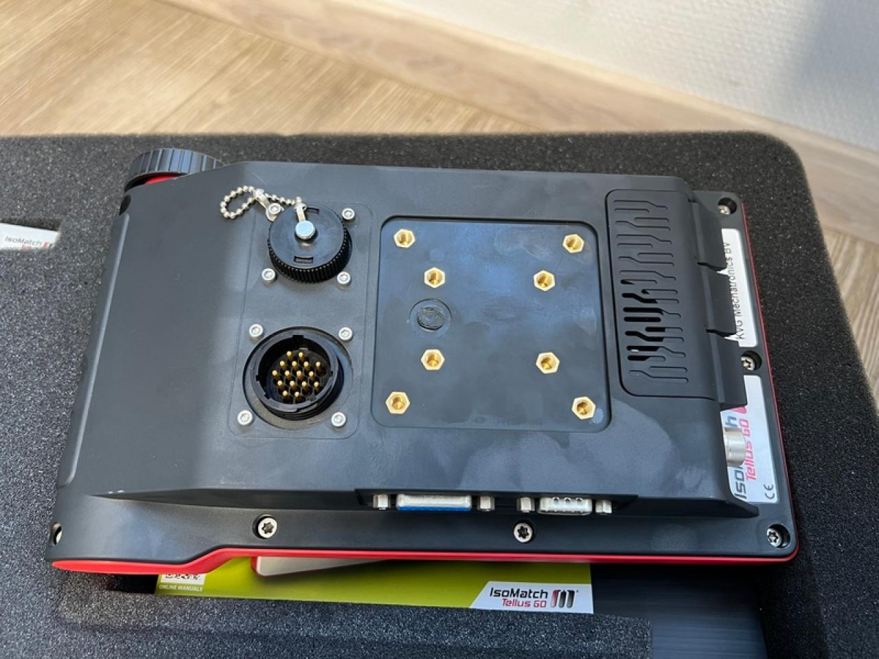 / KVERNELAND ISOMATCH TELLUS GO+ - Система навигации: фото 2 / KVERNELAND ISOMATCH TELLUS GO+ - Система навигации: фото 2