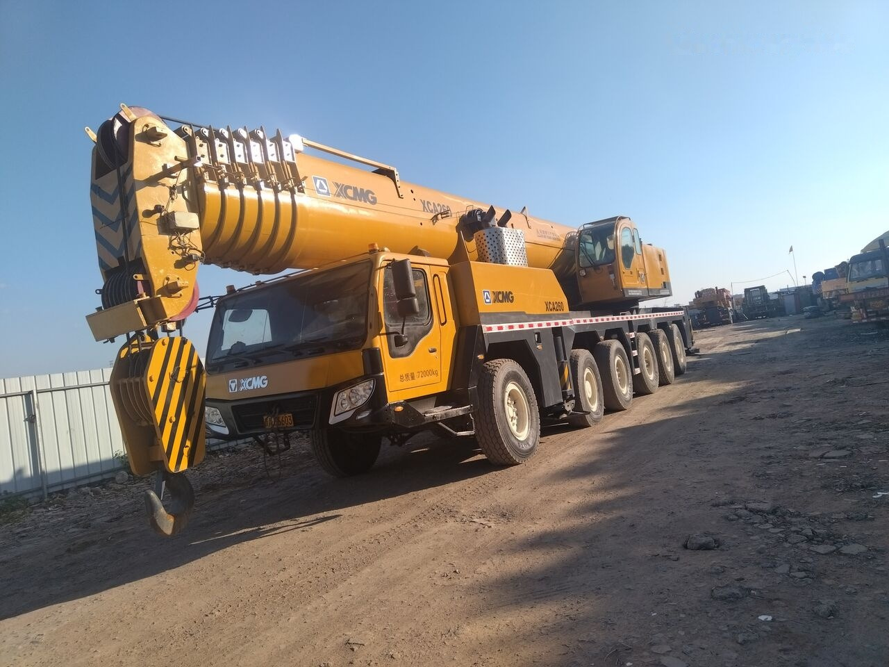 XCMG XCA240 240ton 220ton 100ton 80ton - Мобильный кран: фото 2 XCMG XCA240 240ton 220ton 100ton 80ton - Мобильный кран: фото 2