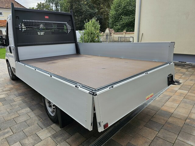 Новый Малотоннажный бортовой грузовик FIAT Ducato MAXI Serie10-9.2 2025 Pritsche sofort: фото 38