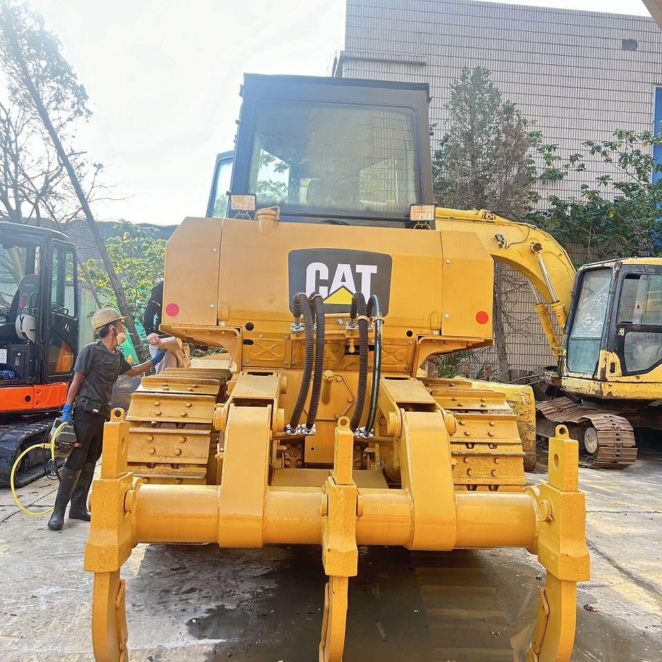 CAT D6G Bulldozer - Бульдозер: фото 2 CAT D6G Bulldozer - Бульдозер: фото 2