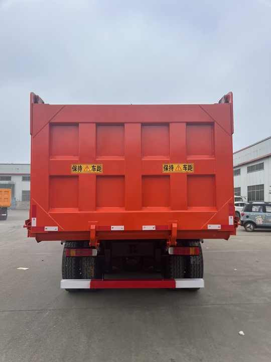 Chinese New or Used Dumper Tipper Dump Truck Used Shacman F3000 8X4 Dump Truck for Sale - Самосвал: фото 5 Chinese New or Used Dumper Tipper Dump Truck Used Shacman F3000 8X4 Dump Truck for Sale - Самосвал: фото 5