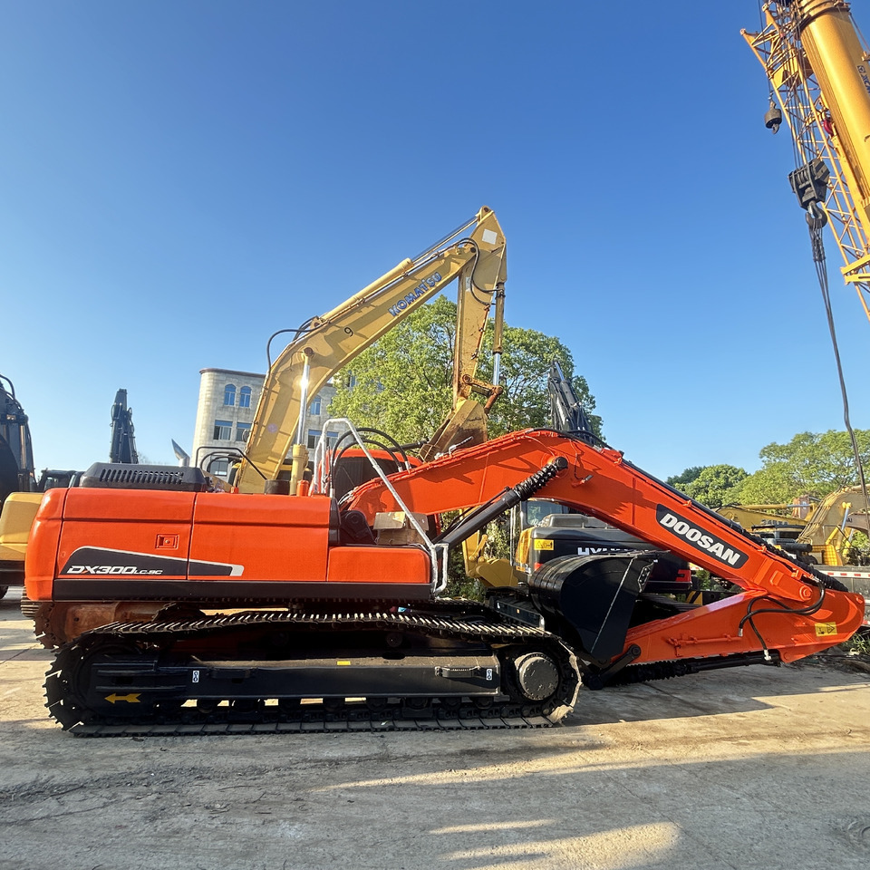 Doosan DX300LC-9c Crawler Excavator - Гусеничный экскаватор: фото 2 Doosan DX300LC-9c Crawler Excavator - Гусеничный экскаватор: фото 2