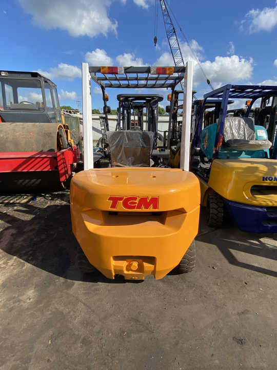 High Performance TCM 3ton Forklift second hand TCM FD30 forklift for sale in shanghai - Дизельный погрузчик: фото 5 High Performance TCM 3ton Forklift second hand TCM FD30 forklift for sale in shanghai - Дизельный погрузчик: фото 5