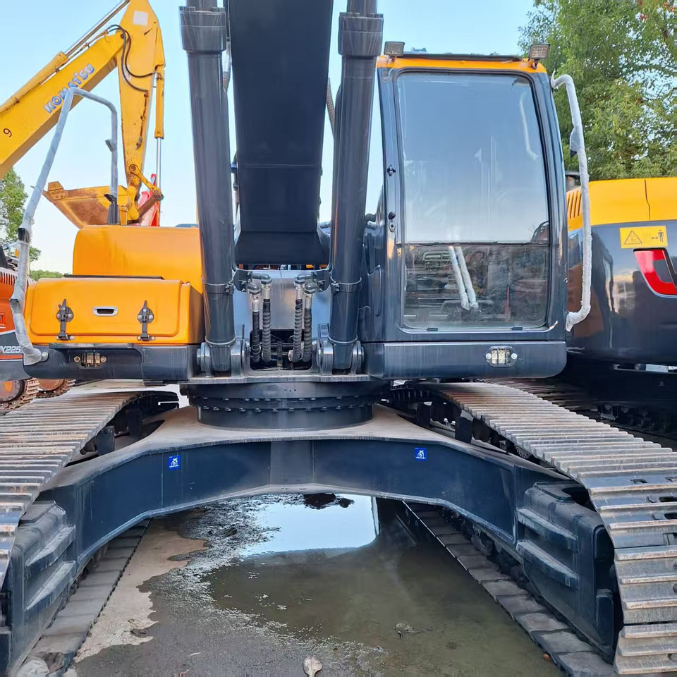 Hyundai 350LVS excavator - Колёсный экскаватор: фото 5 Hyundai 350LVS excavator - Колёсный экскаватор: фото 5