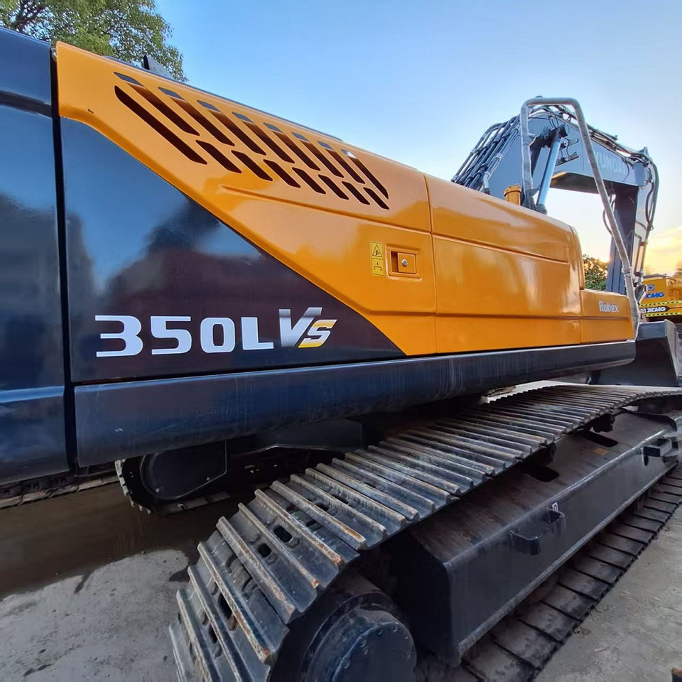 Hyundai 350LVS excavator - Колёсный экскаватор: фото 2 Hyundai 350LVS excavator - Колёсный экскаватор: фото 2