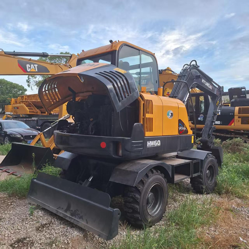 Hyundai HW60 excavator - Колёсный экскаватор: фото 1 Hyundai HW60 excavator - Колёсный экскаватор: фото 1