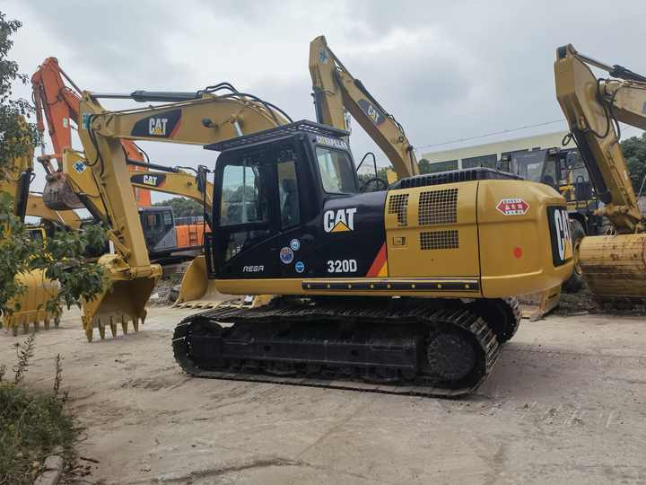 Japanese Used CAT 320 Excavator Caterpillar 20 Ton Earth-moving Machinery Cheap Used CAT320D CAT320D2 Excavator for Sale - Экскаватор: фото 2 Japanese Used CAT 320 Excavator Caterpillar 20 Ton Earth-moving Machinery Cheap Used CAT320D CAT320D2 Excavator for Sale - Экскаватор: фото 2