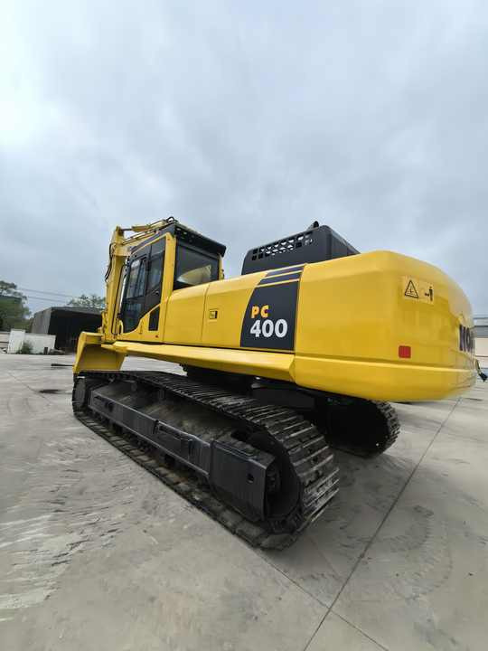 Komatsu PC400 -8 - Гусеничный экскаватор: фото 2 Komatsu PC400 -8 - Гусеничный экскаватор: фото 2