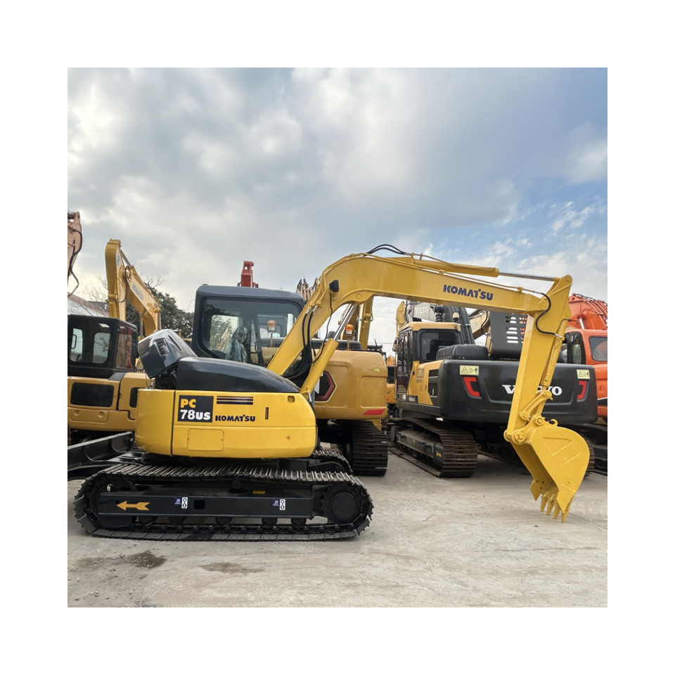 Komatsu pc78us Excavator - Гусеничный экскаватор: фото 1 Komatsu pc78us Excavator - Гусеничный экскаватор: фото 1