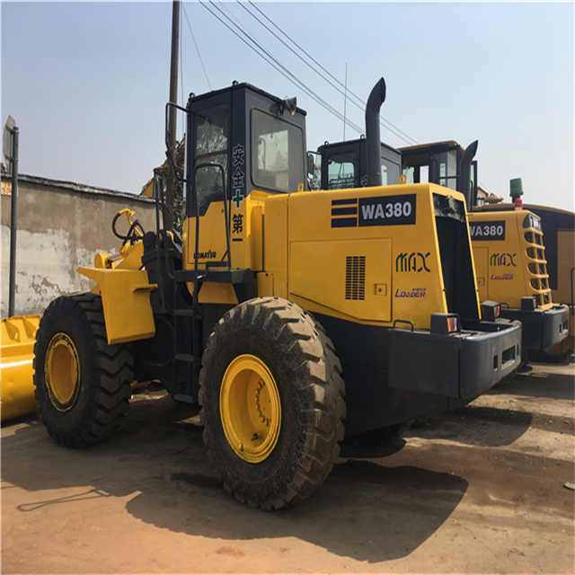 Second hand wheel loader Komatsu used Wheel loader WA320-3 WA320-1 WA380-3 cheap for sale - Колёсный погрузчик: фото 4 Second hand wheel loader Komatsu used Wheel loader WA320-3 WA320-1 WA380-3 cheap for sale - Колёсный погрузчик: фото 4