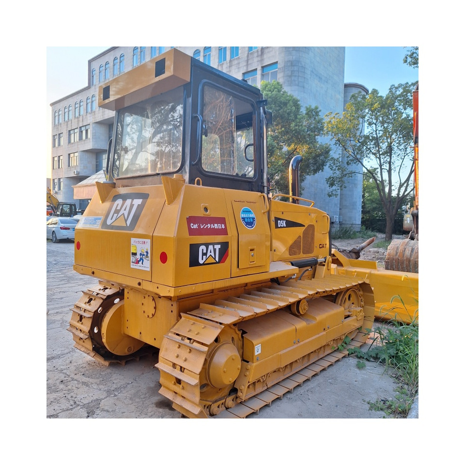 Used caterpillar cat D5k bulldozer - Бульдозер: фото 2 Used caterpillar cat D5k bulldozer - Бульдозер: фото 2