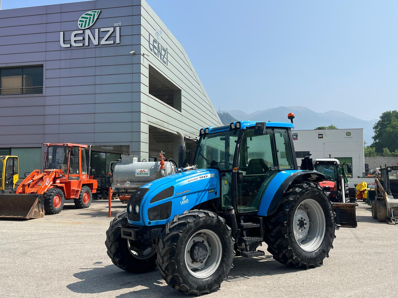 LANDINI GHIBLI 90 - Трактор: фото 1 LANDINI GHIBLI 90 - Трактор: фото 1